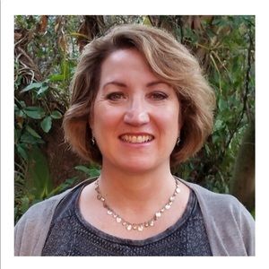 Meet your Posher, Robyn